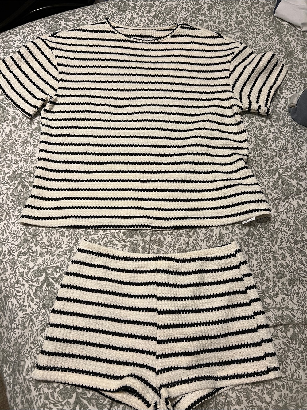 SHEIN Black and Cream Striped Knit Short Set